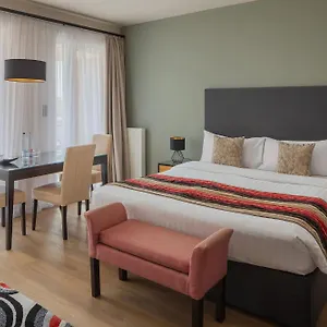 Escala & Ξενοδοχείο