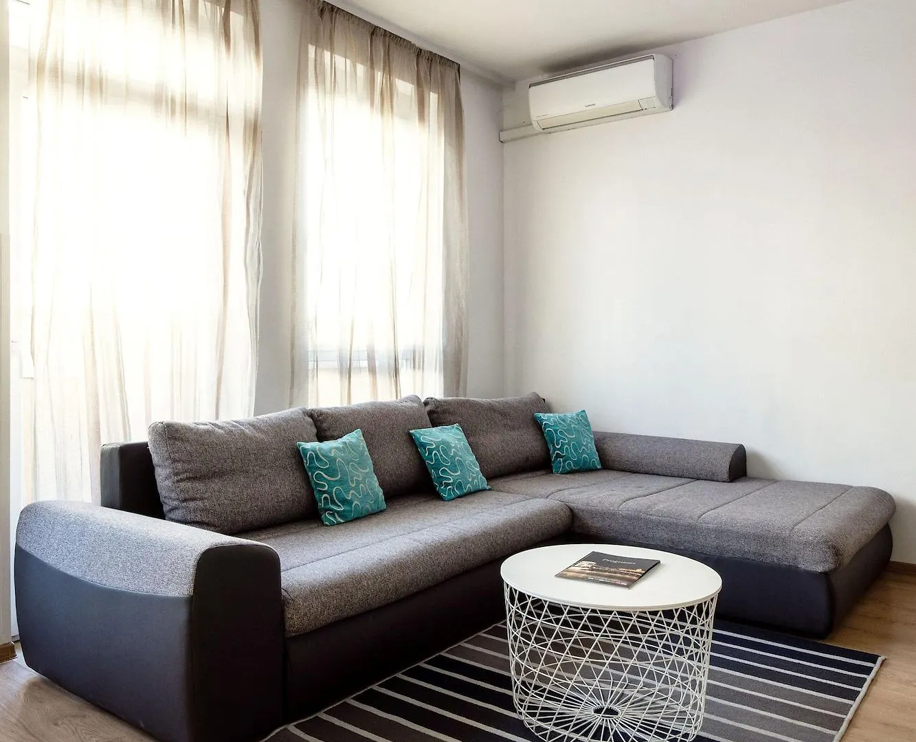 Grand Budapest Apartments Aparthotel
