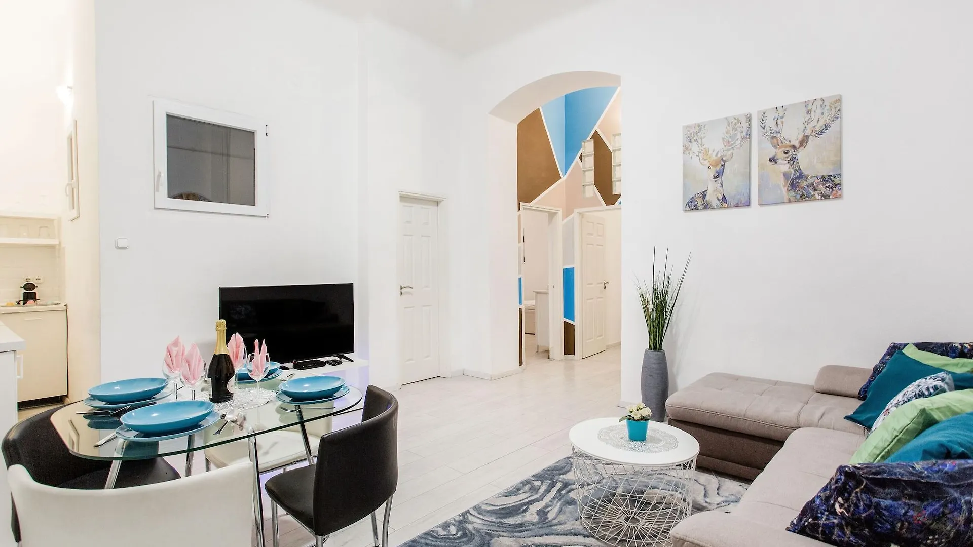 Grand Budapest Apartments Aparthotel